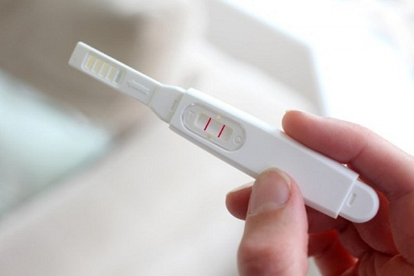 Thử thai buổi tối có chính xác không là điều chị em mang thai lần đầu chưa biết